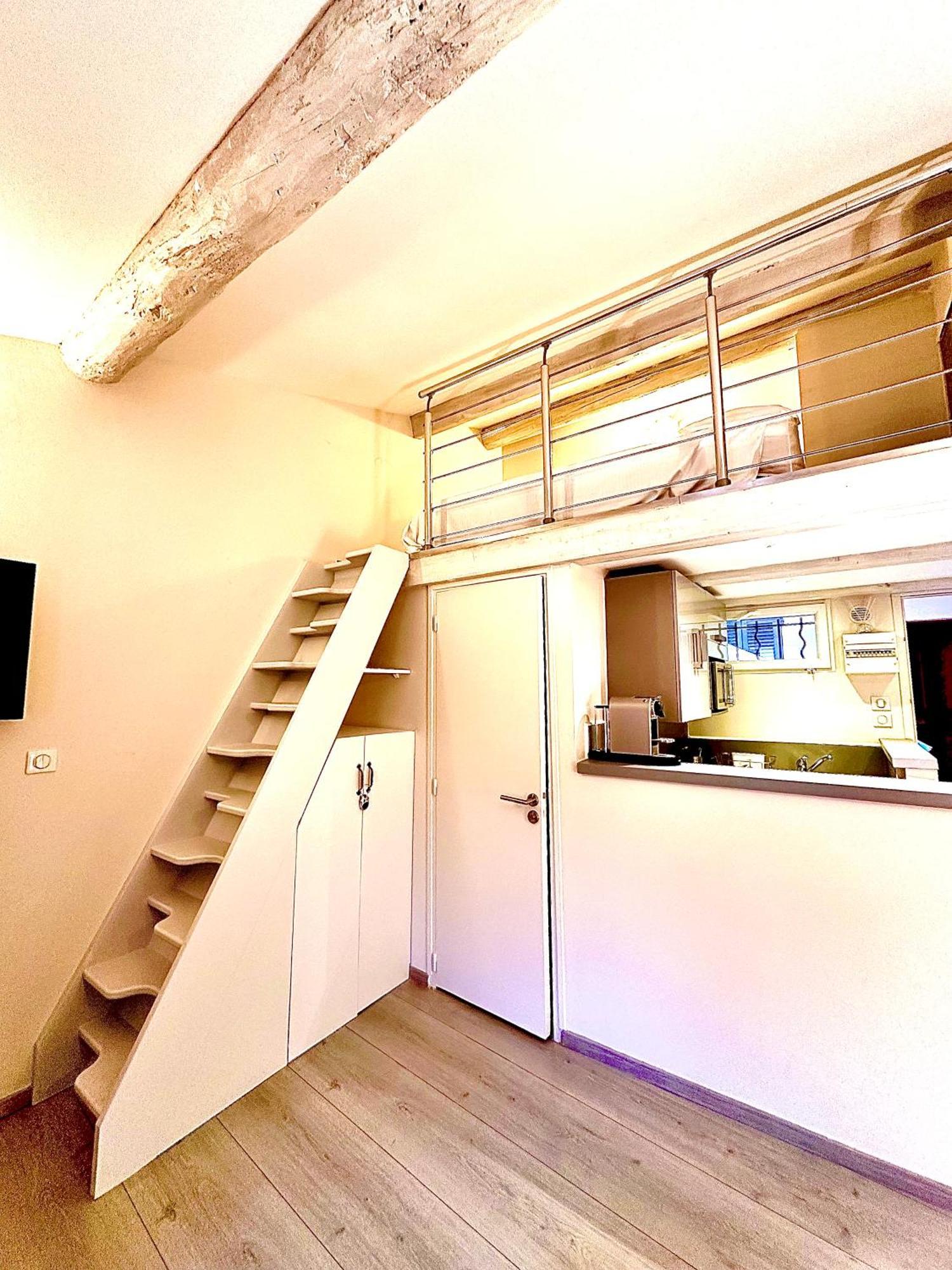 Cozy Studio Le Cedre, Port De Saint Tropez Exterior photo