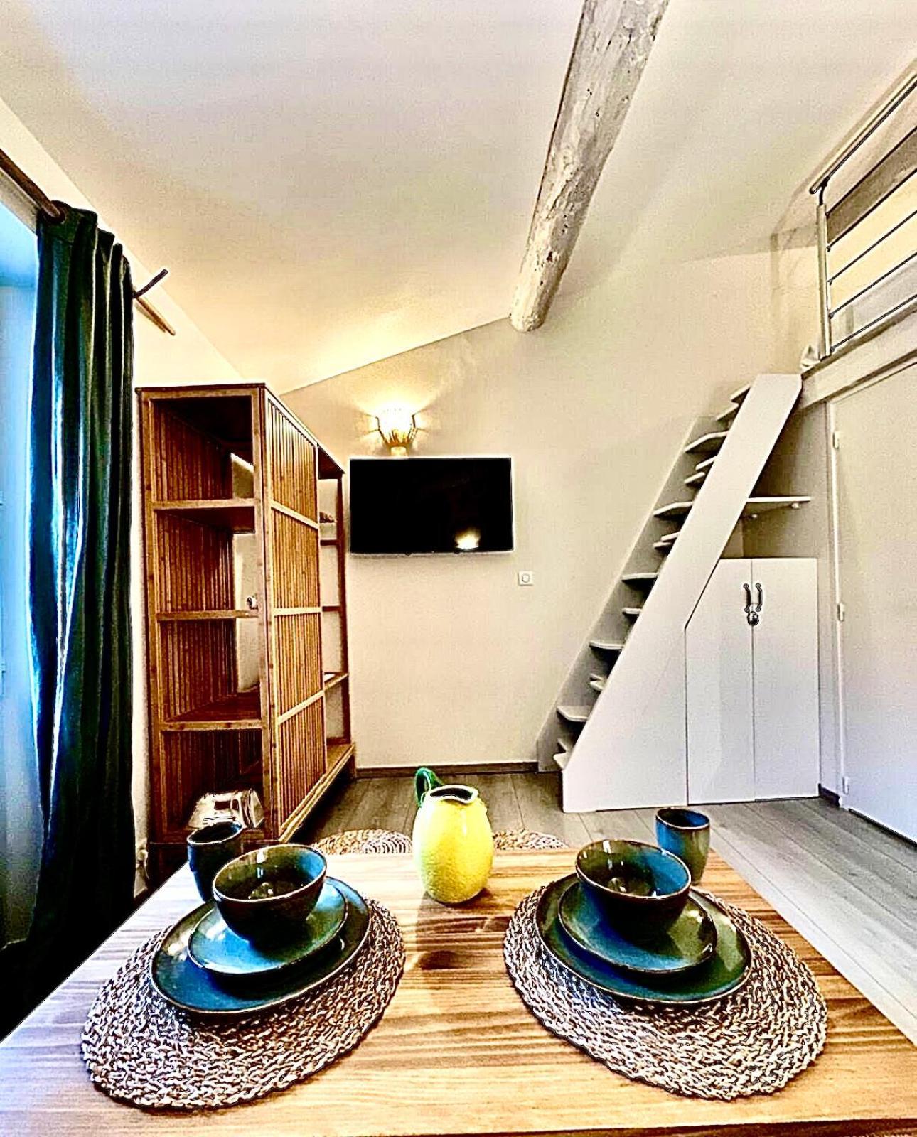 Cozy Studio Le Cedre, Port De Saint Tropez Exterior photo