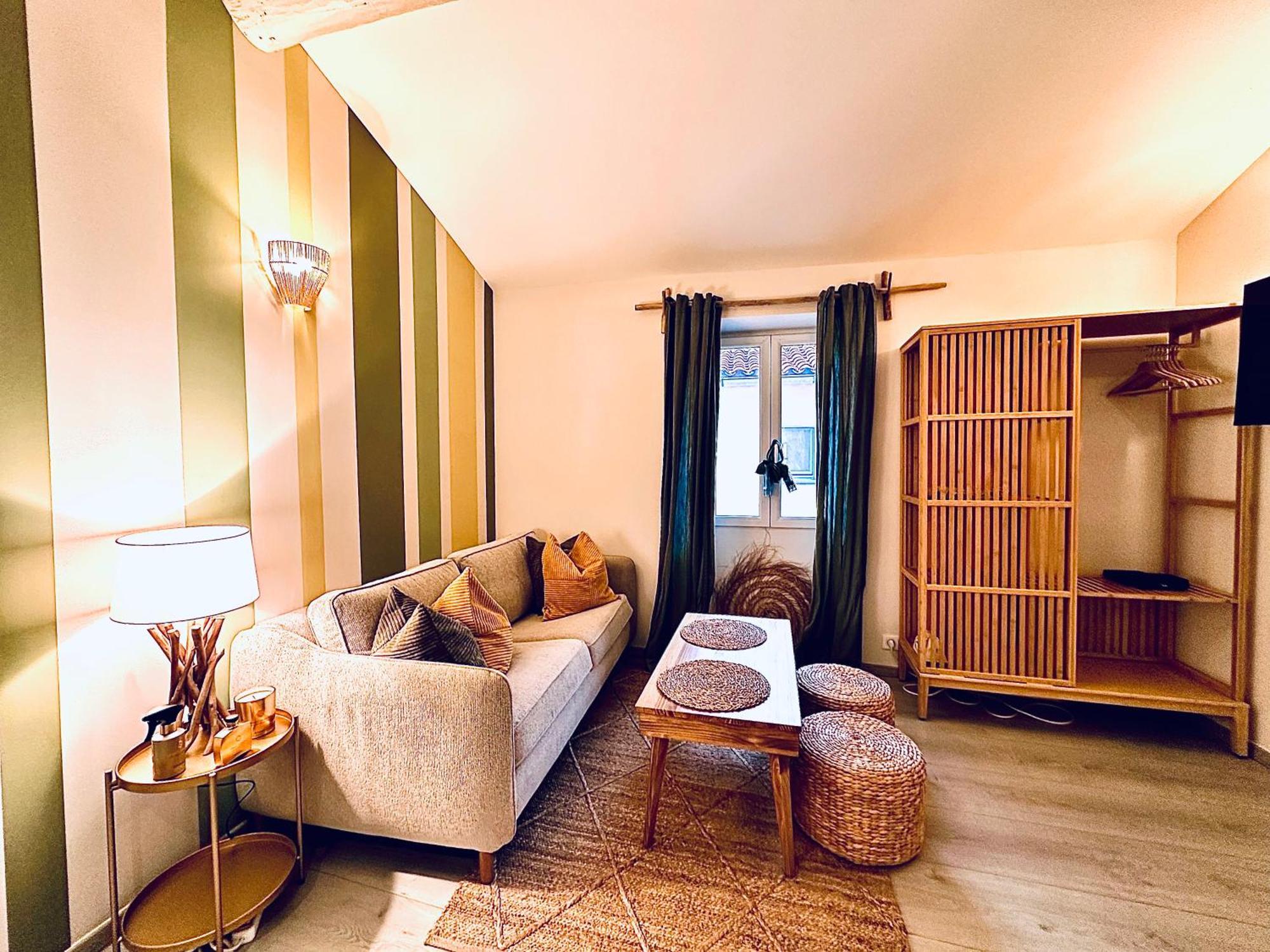 Cozy Studio Le Cedre, Port De Saint Tropez Exterior photo