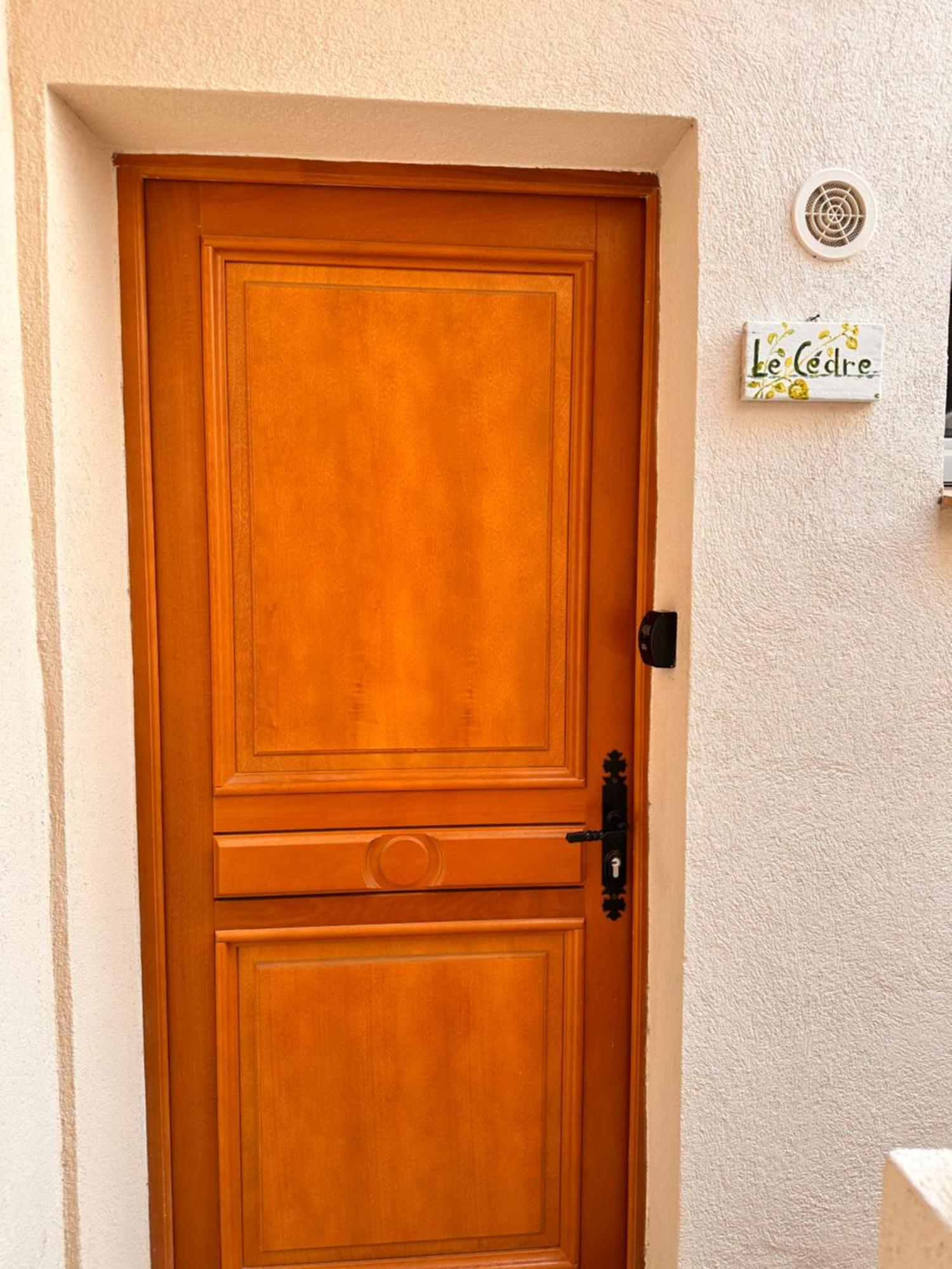 Cozy Studio Le Cedre, Port De Saint Tropez Exterior photo